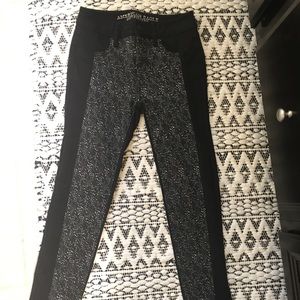 American eagle jogging